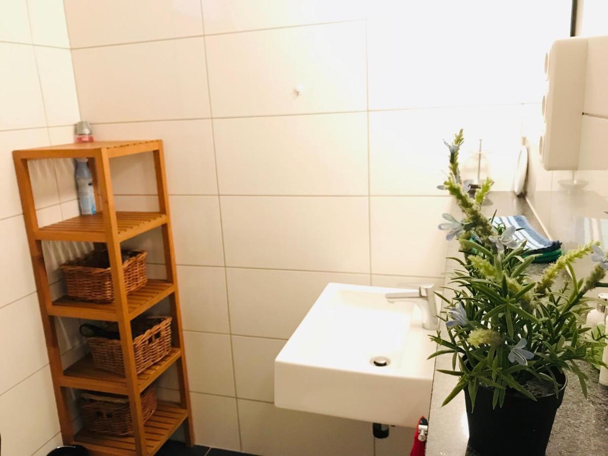 Messe Apartment Koeln West Eksteriør bilde