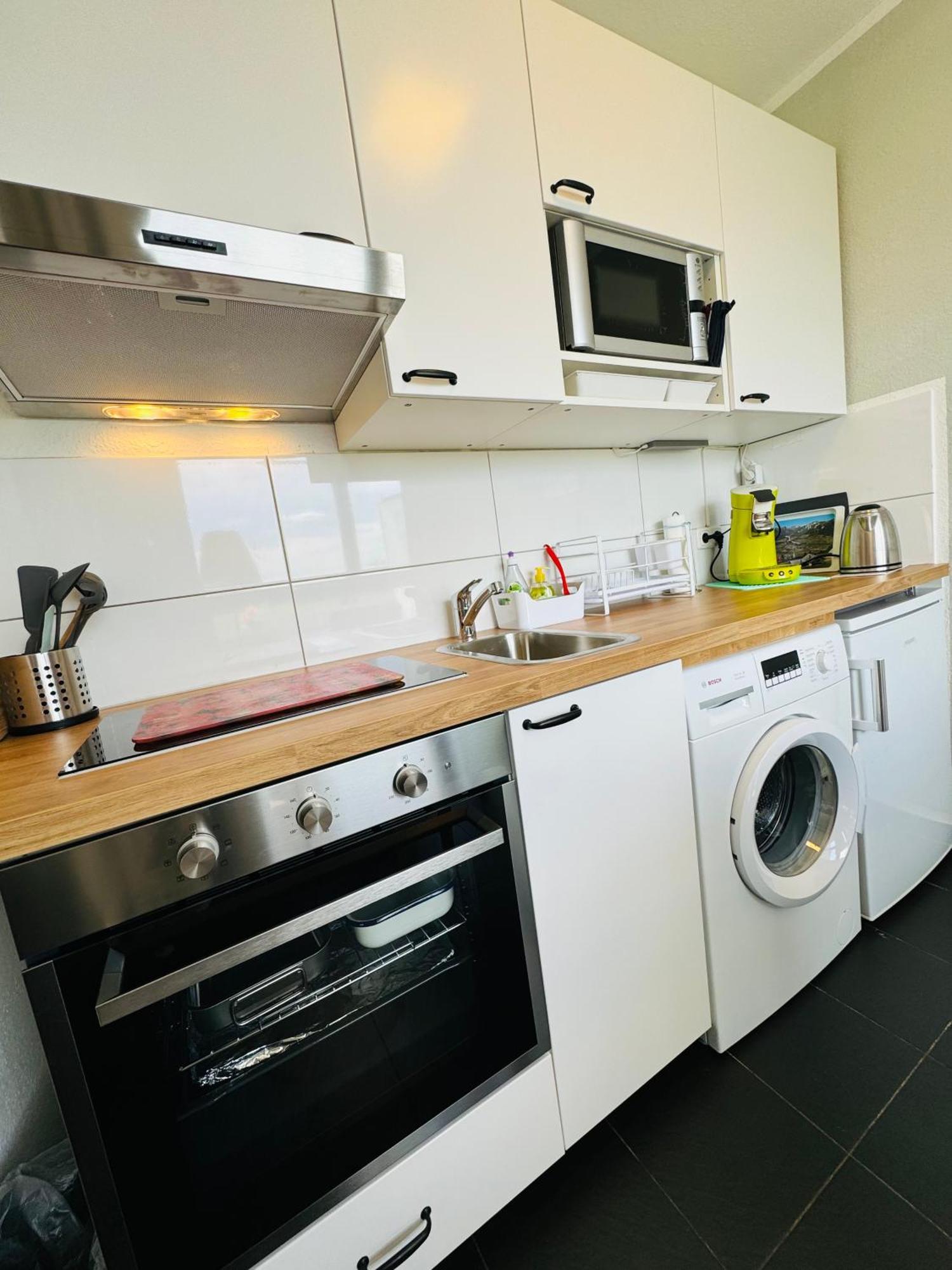 Messe Apartment Koeln West Eksteriør bilde